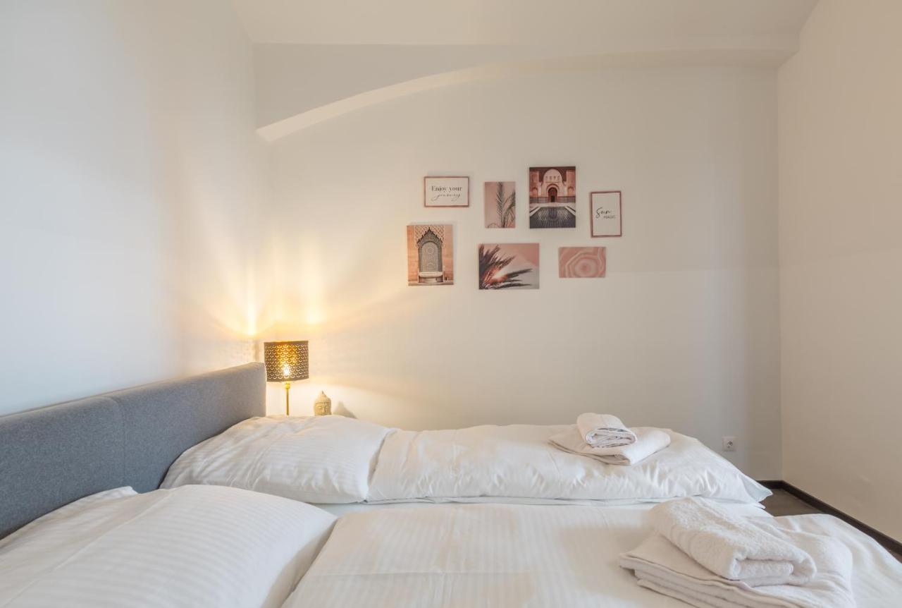 וינה Xxxl Bed/ Free Parking/ Central מראה חיצוני תמונה